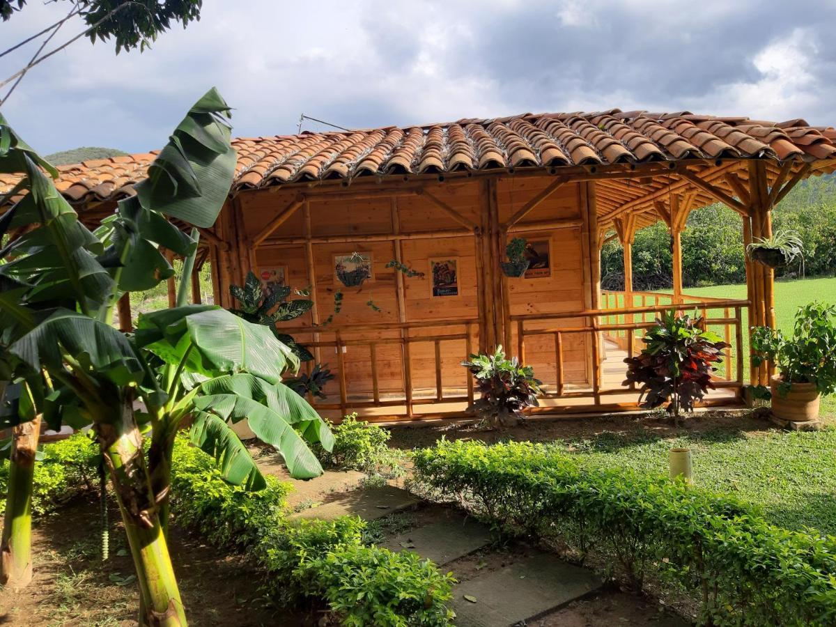 Hotel Campestre Campos Verdes Roldanillo Екстериор снимка