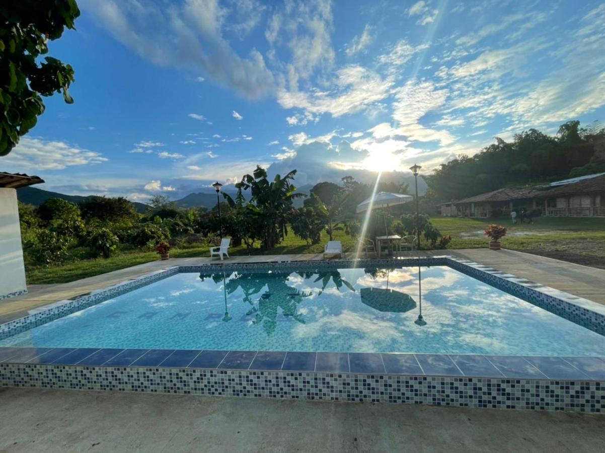 Hotel Campestre Campos Verdes Roldanillo Екстериор снимка