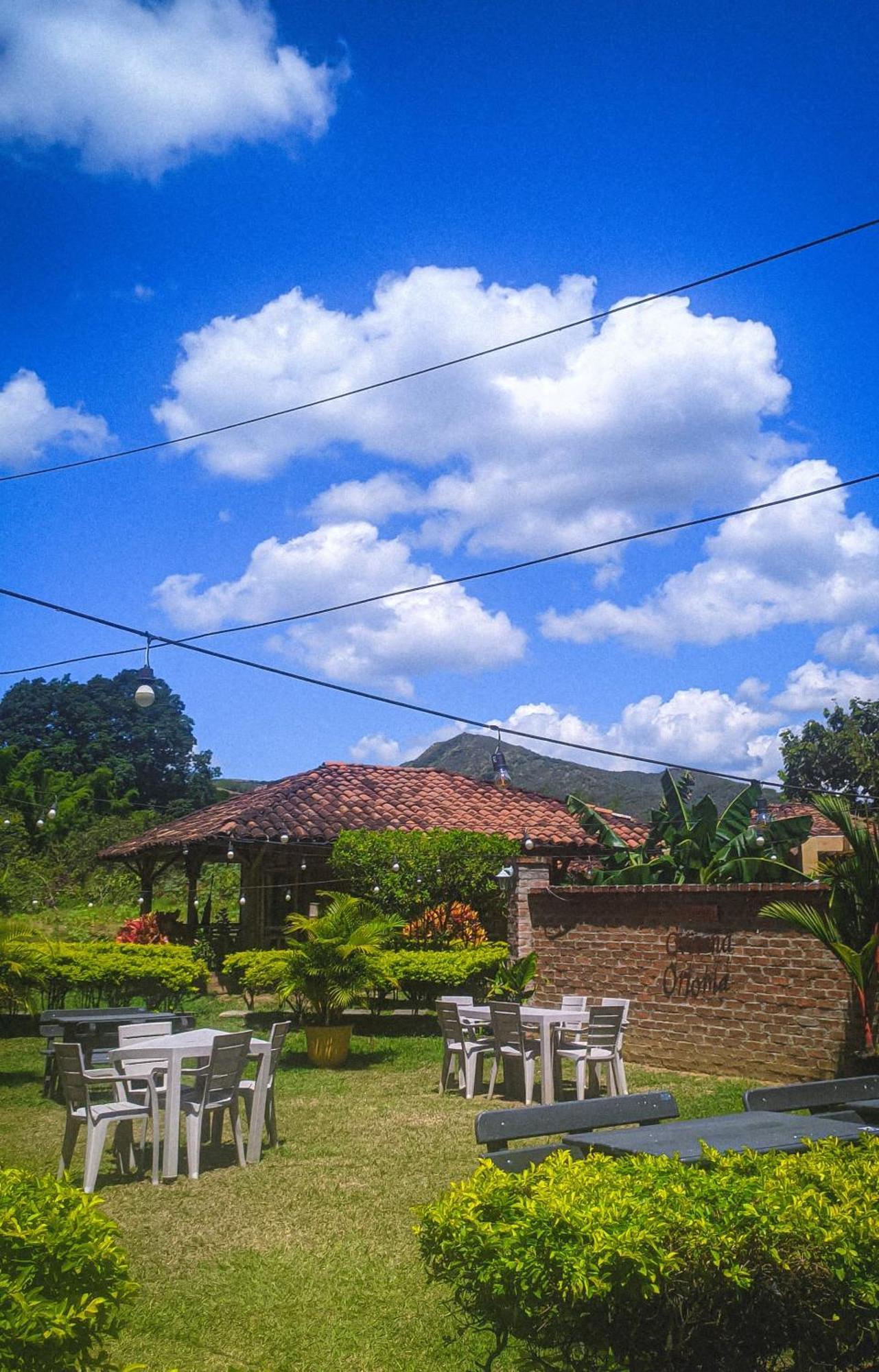 Hotel Campestre Campos Verdes Roldanillo Екстериор снимка