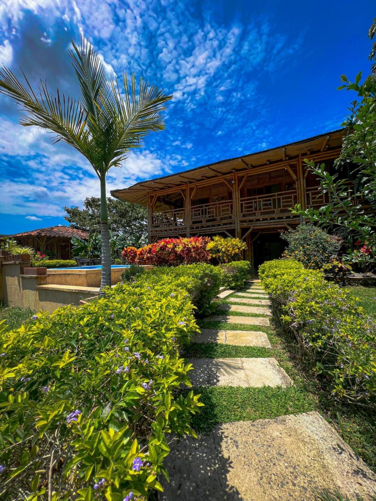 Hotel Campestre Campos Verdes Roldanillo Екстериор снимка