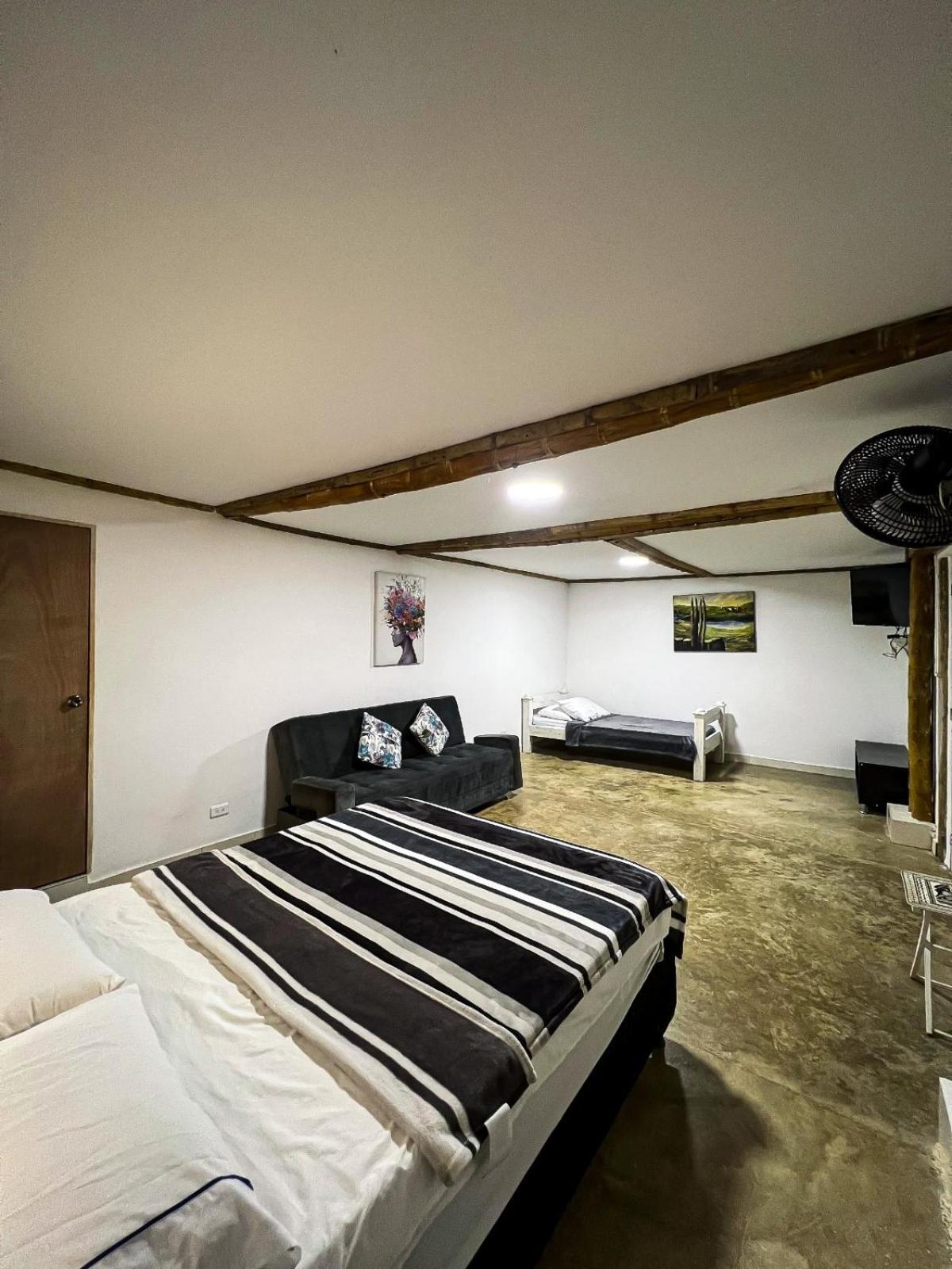 Hotel Campestre Campos Verdes Roldanillo Стая снимка