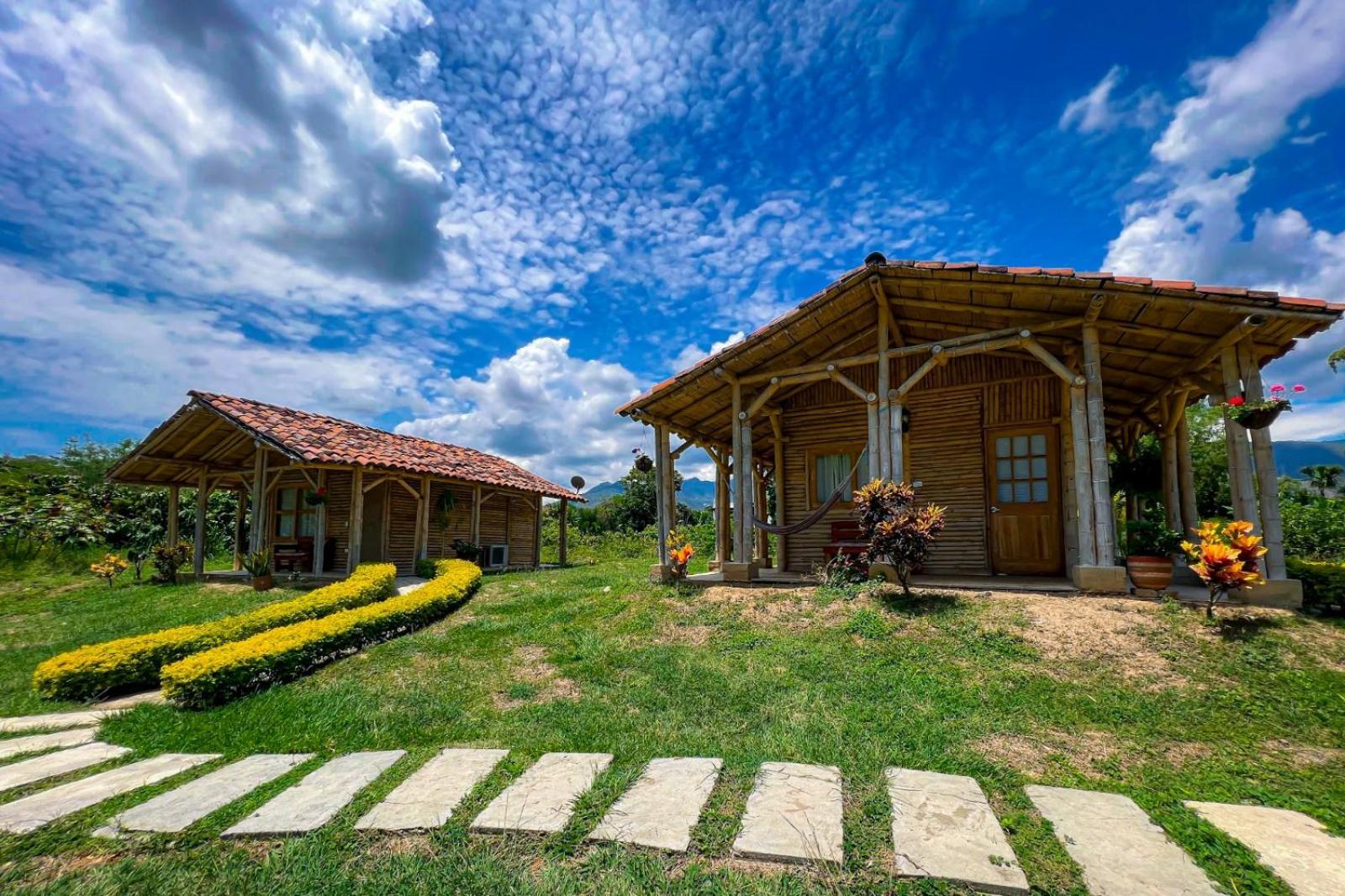 Hotel Campestre Campos Verdes Roldanillo Екстериор снимка