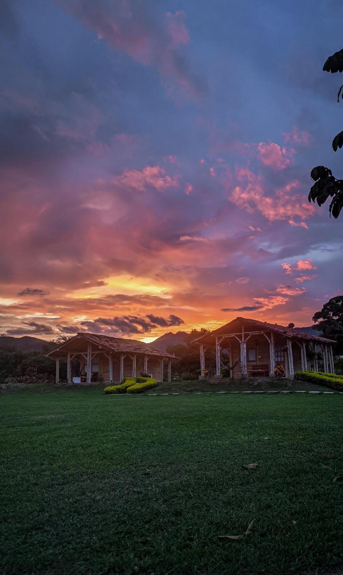 Hotel Campestre Campos Verdes Roldanillo Екстериор снимка
